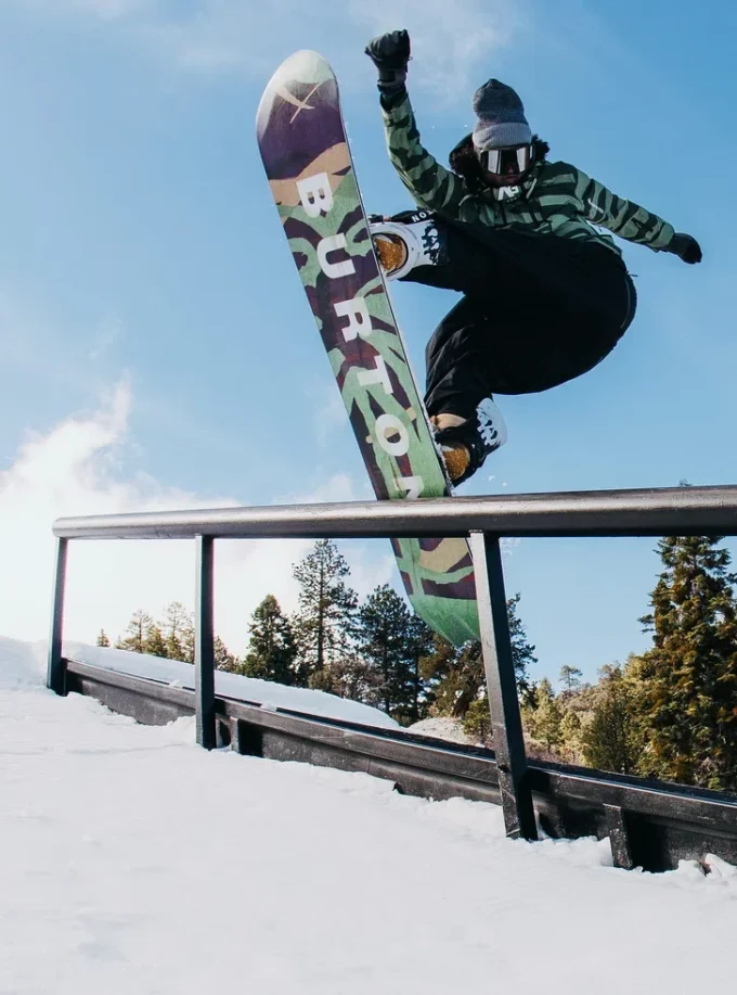 Burton Barkeeper Camber Snowboard Burton Barkeeper Camber Snowboard