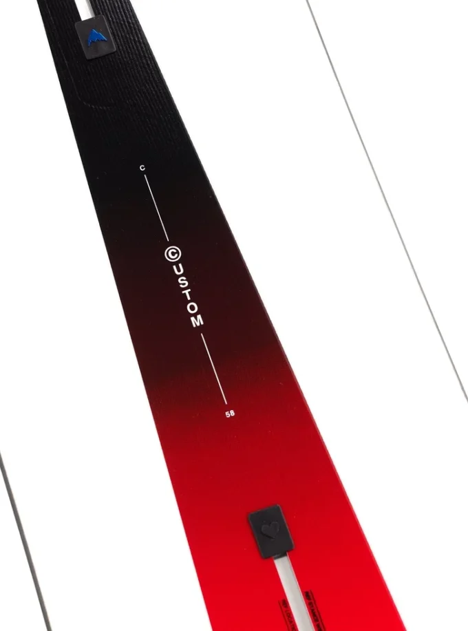 Burton Custom Camber snowboard for menn