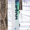 Burton Custom Smalls Camber snowboard for barn