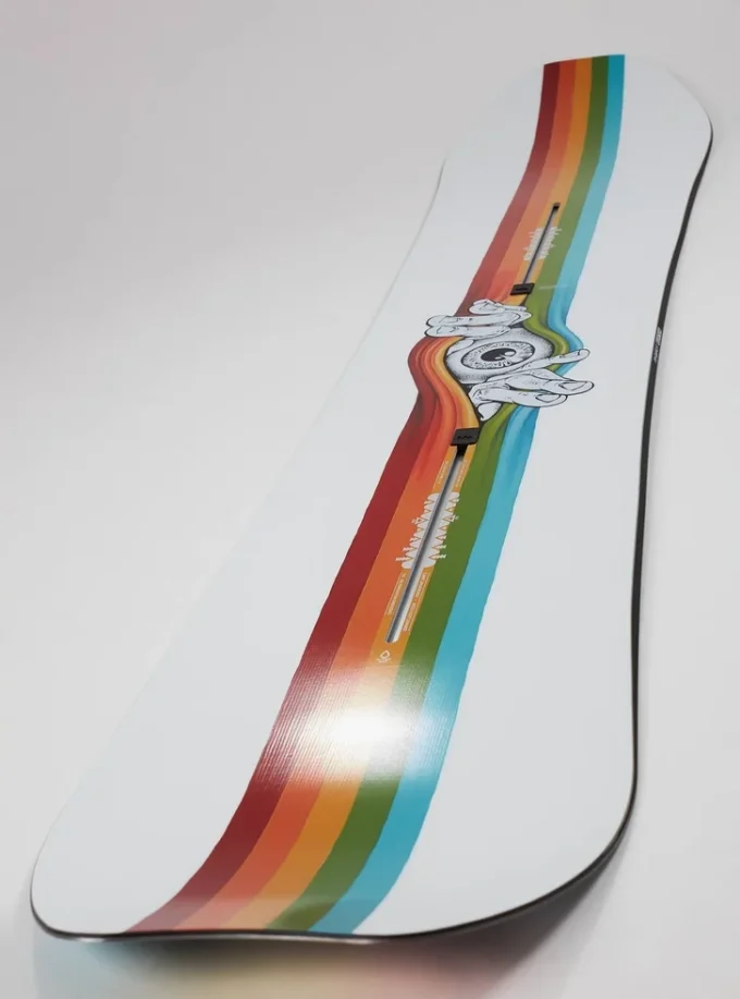Burton Deep Thinker Camber snowboard for menn Burton Deep Thinker Camber snowboard for menn