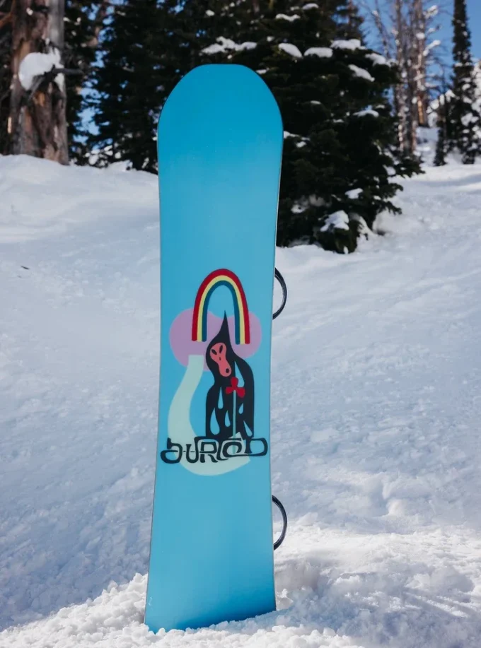 Burton Deep Thinker Camber snowboard for menn Burton Deep Thinker Camber snowboard for menn