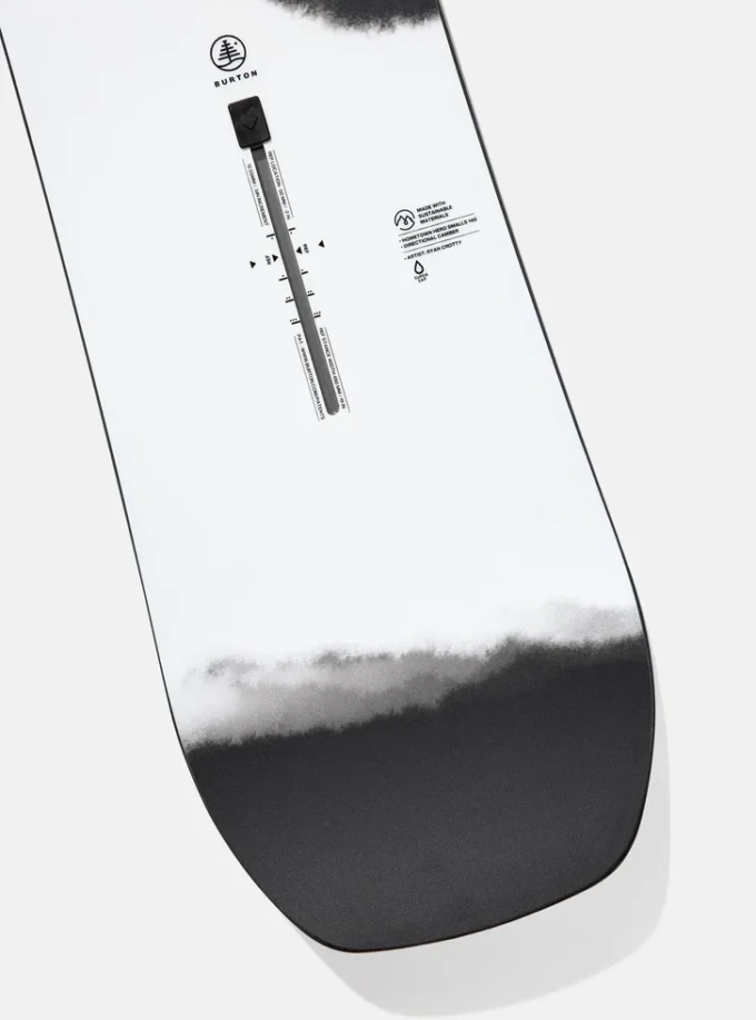 Burton Family Tree Hometown Hero Smalls Camber snowboard for barn