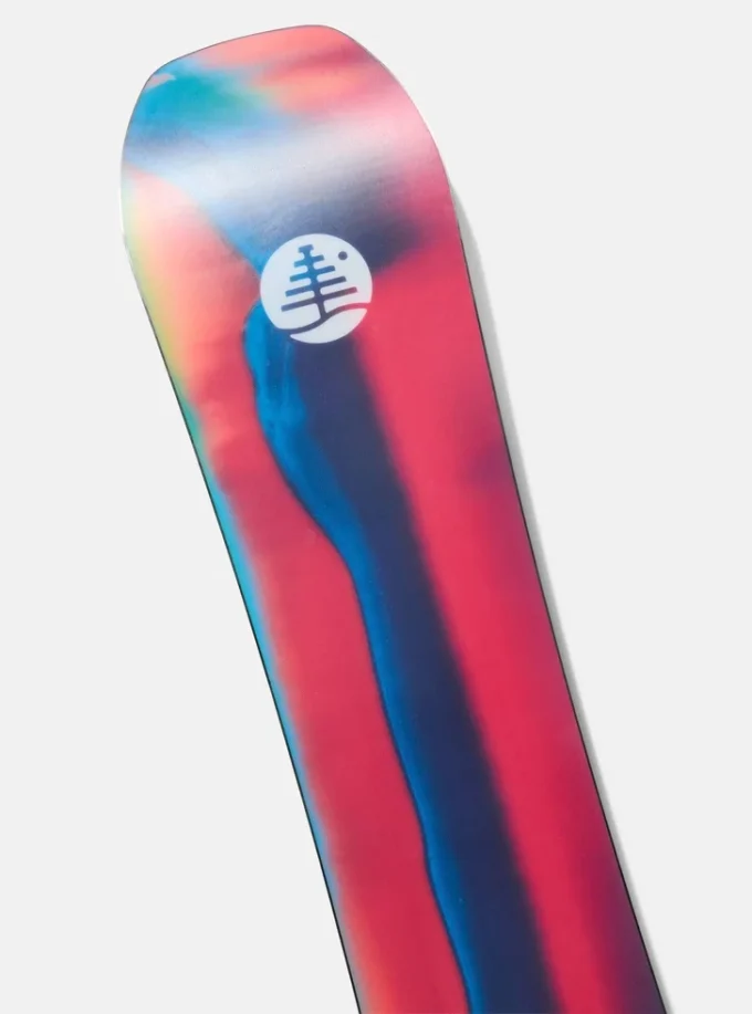 Burton Family Tree Hometown Hero Smalls Camber snowboard for barn