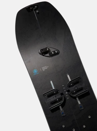Burton Family Tree Hometown Hero Smalls Splitboard for barn