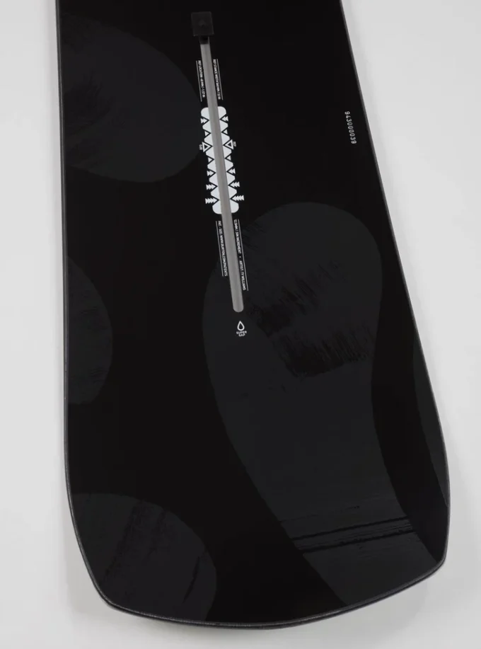 Burton Family Tree Straight Chuter Snowboard – 2. kvalitet Burton Family Tree Straight Chuter Snowboard – 2. kvalitet