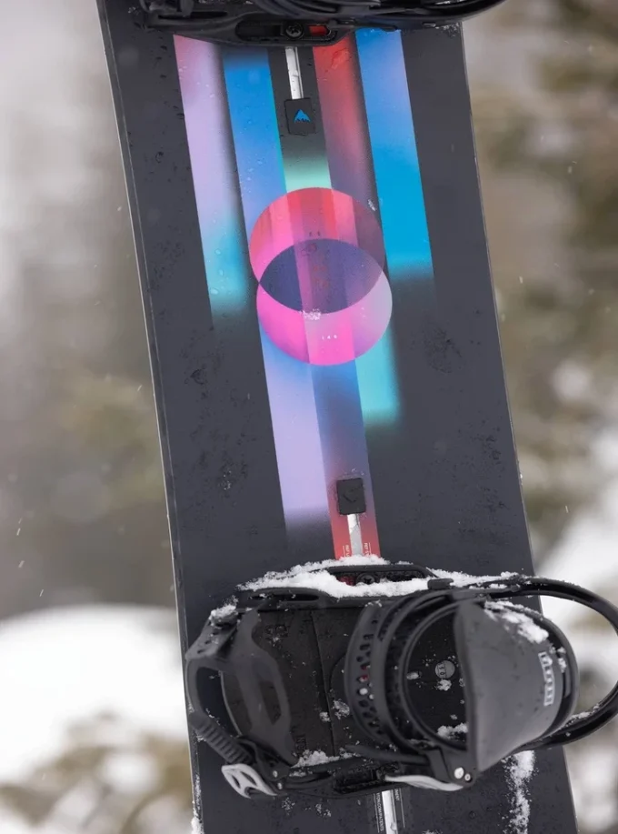 Burton Feelgood Camber snowboard for kvinner Burton Feelgood Camber snowboard for kvinner