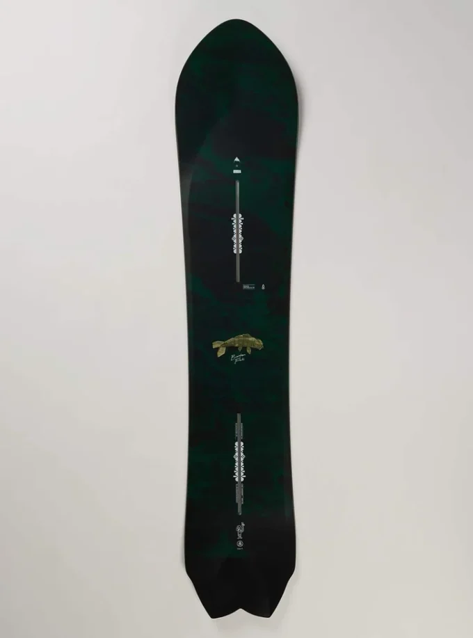 Burton Fish 3D Directional Flat Top snowboard for menn