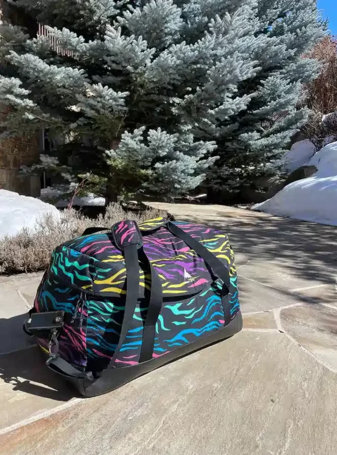 Burton Flight Attendant 90L Duffel Bag Burton Flight Attendant 90L Duffel Bag