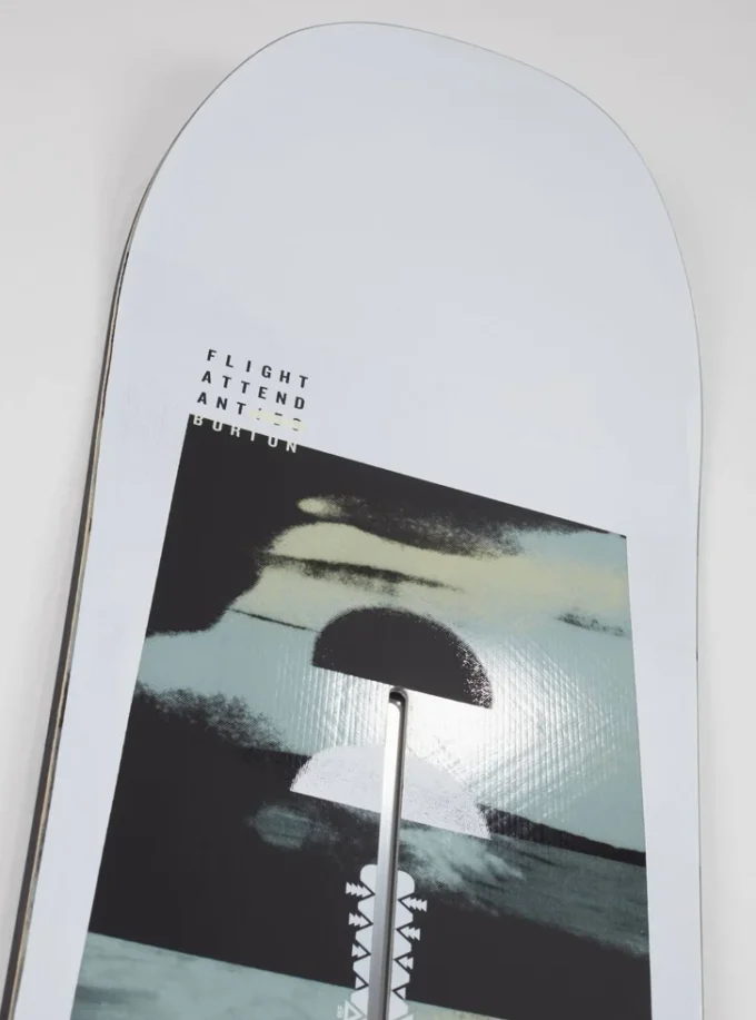 Burton Flight Attendant Camber snowboard for menn Burton Flight Attendant Camber snowboard for menn