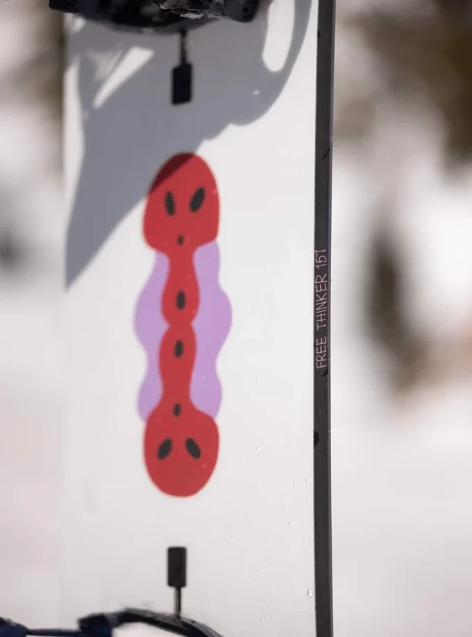 Burton Free Thinker Camber snowboard for menn Burton Free Thinker Camber snowboard for menn