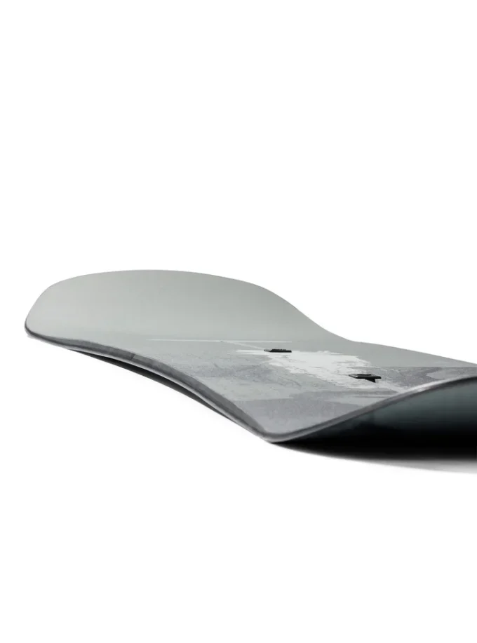 Burton Instigator PurePop Camber snowboard for menn Burton Instigator PurePop Camber snowboard for menn