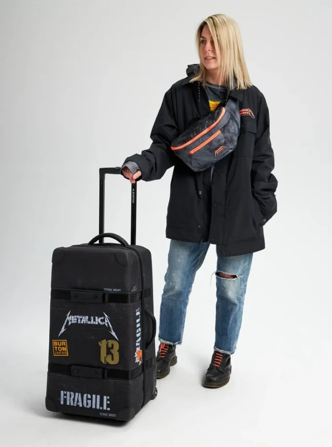Burton Metallica Wheelie Double Deck 86L reisebag Burton Metallica Wheelie Double Deck 86L reisebag