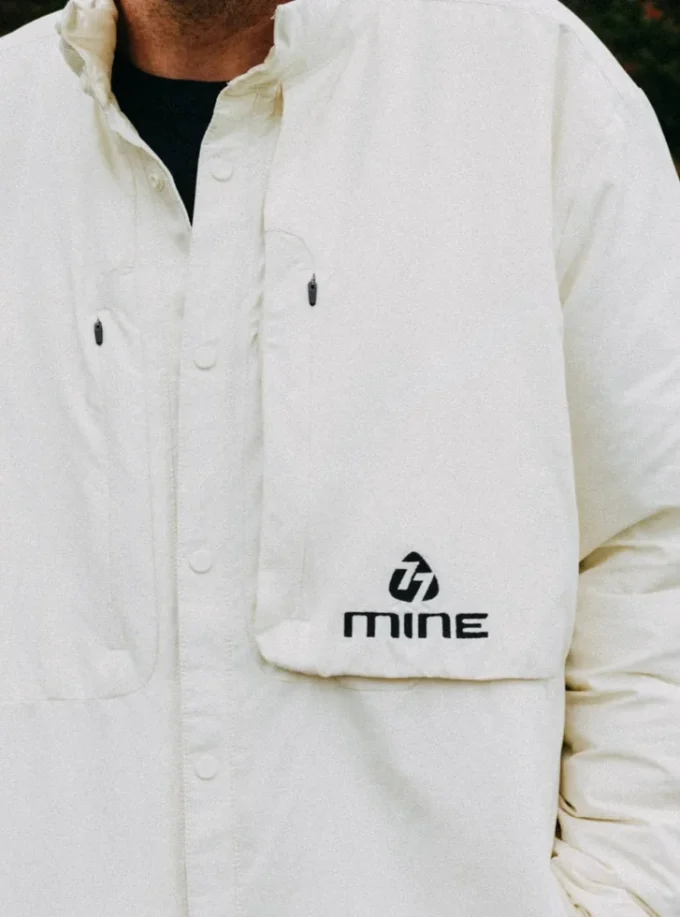 Burton MINE77 isolert skjorte med trykknapper