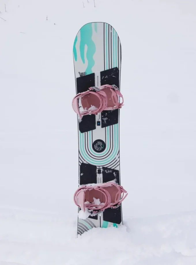 Burton Rewind Camber snowboard for kvinner
