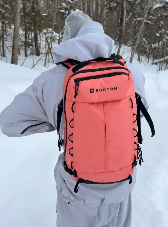 Burton Sidehill 18L ryggsekk (eksempel) Burton Sidehill 18L ryggsekk (eksempel)