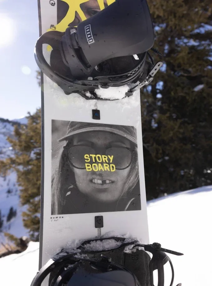 Burton Story Board Camber snowboard for kvinner Burton Story Board Camber snowboard for kvinner