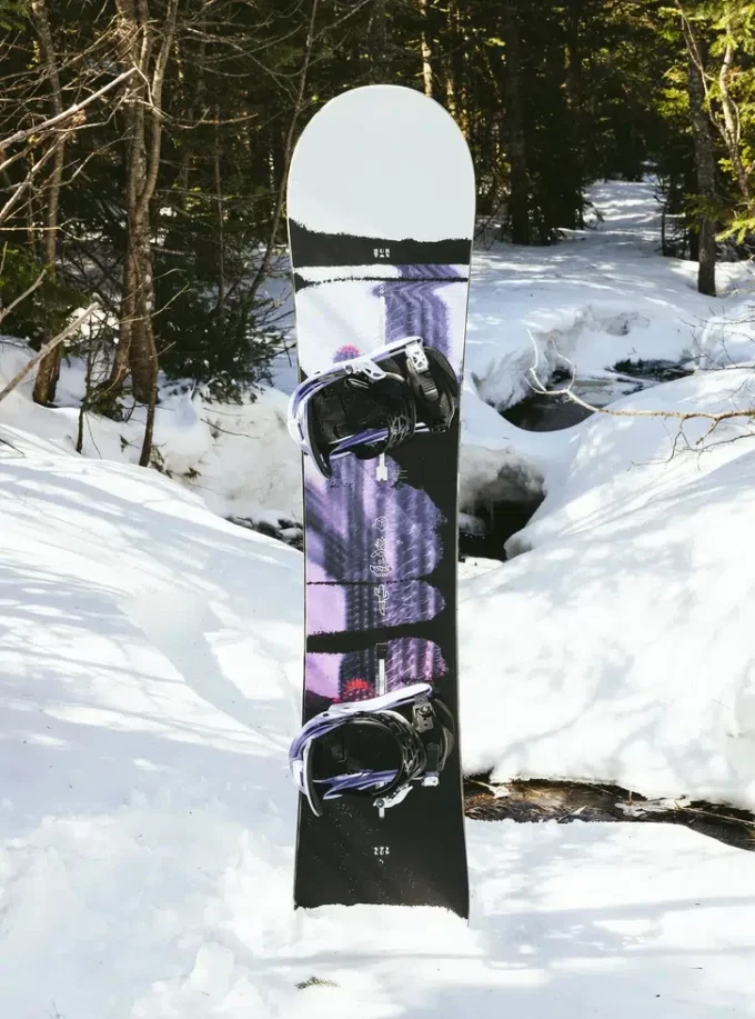 Burton Stylus Flat Top snowboard for kvinner Burton Stylus Flat Top snowboard for kvinner
