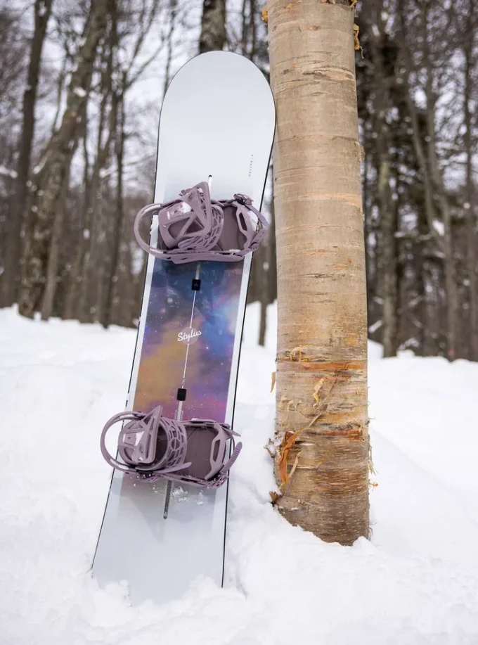 Burton Stylus Flat Top snowboard for kvinner