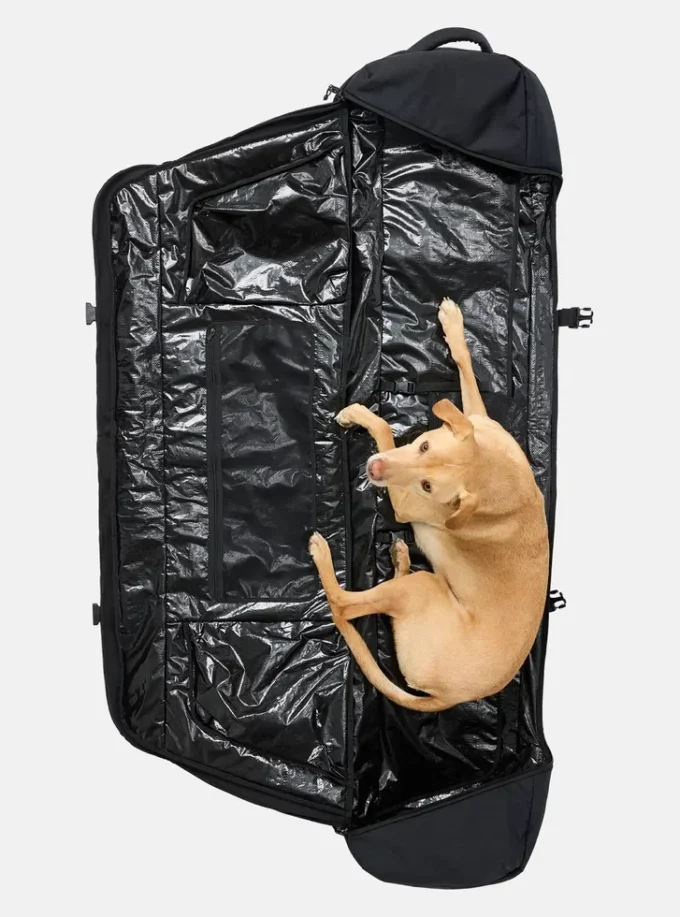 Burton Wheelie Flight Attendant snowboardbag Burton Wheelie Flight Attendant snowboardbag